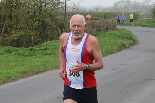 photo 0742 of a runner