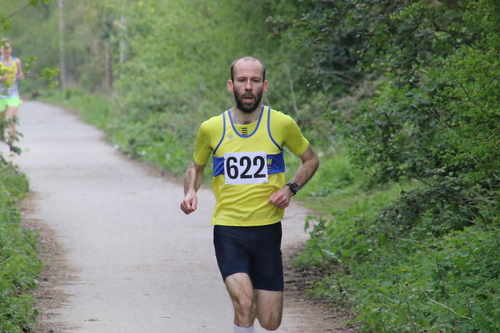 photo 0262 of a runner