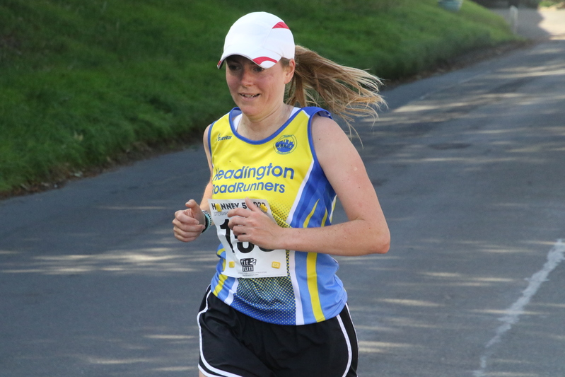 photo 0585 of a runner